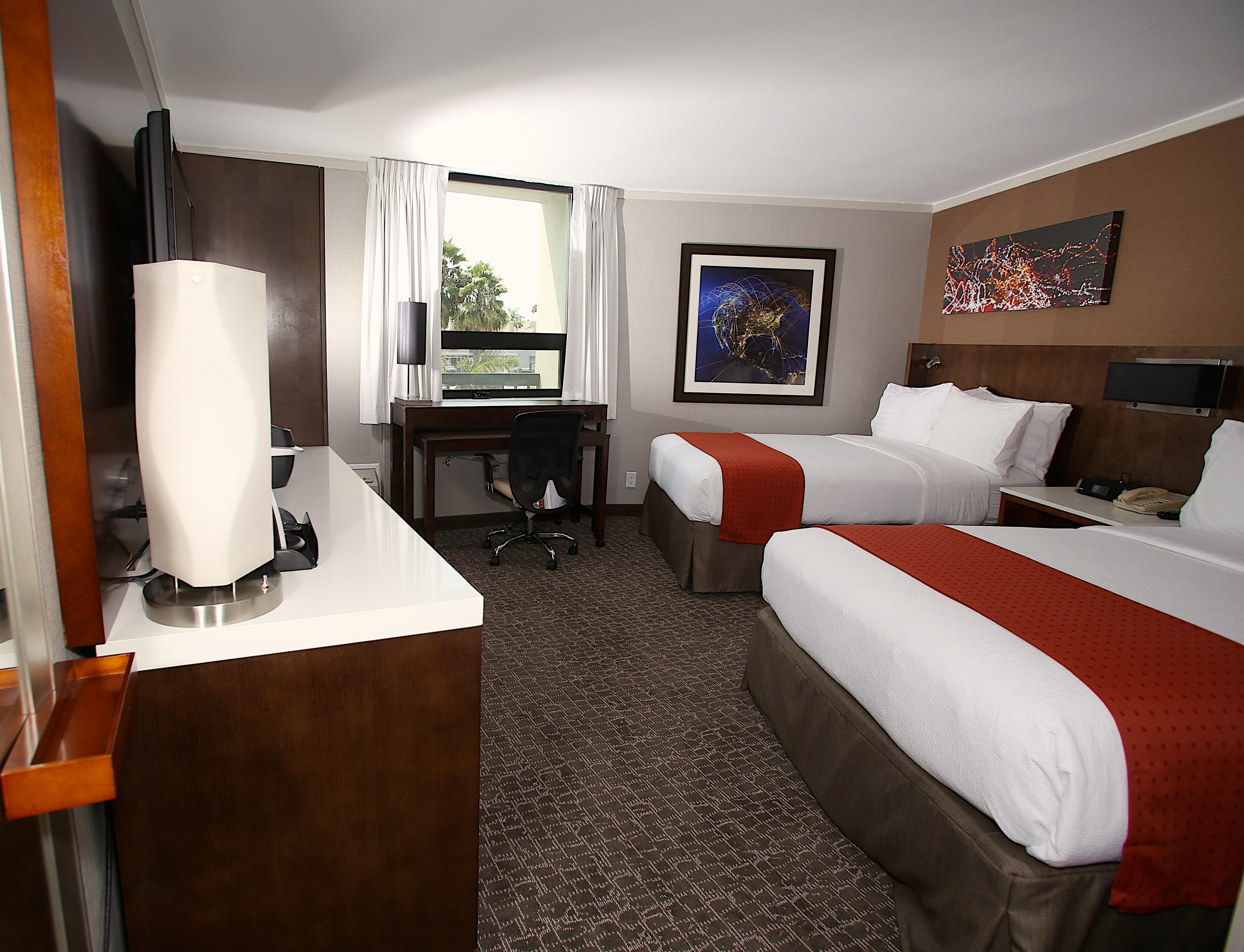 Holiday Inn Long Beach - Airport By Ihg Екстер'єр фото