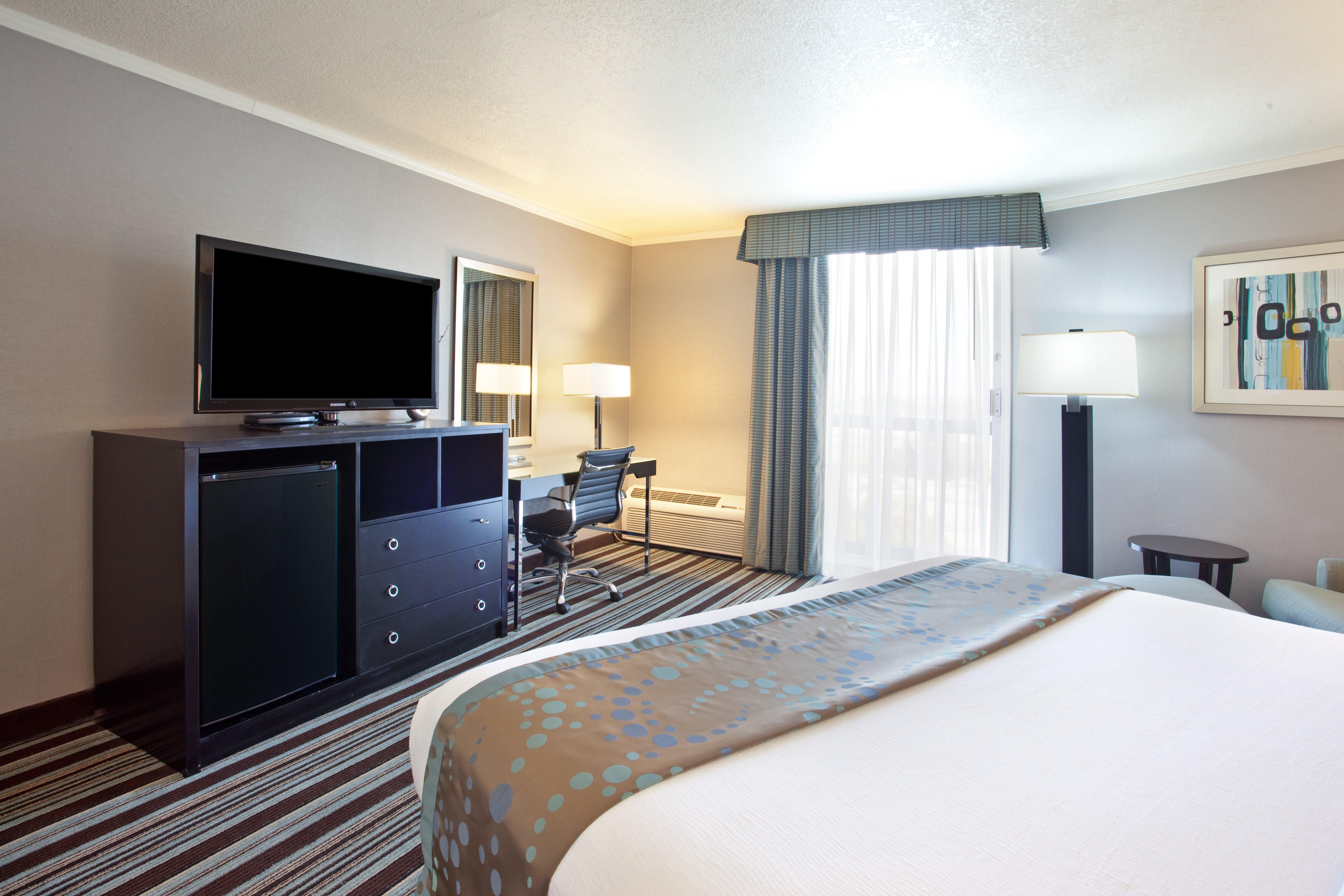 Holiday Inn Long Beach - Airport By Ihg Екстер'єр фото