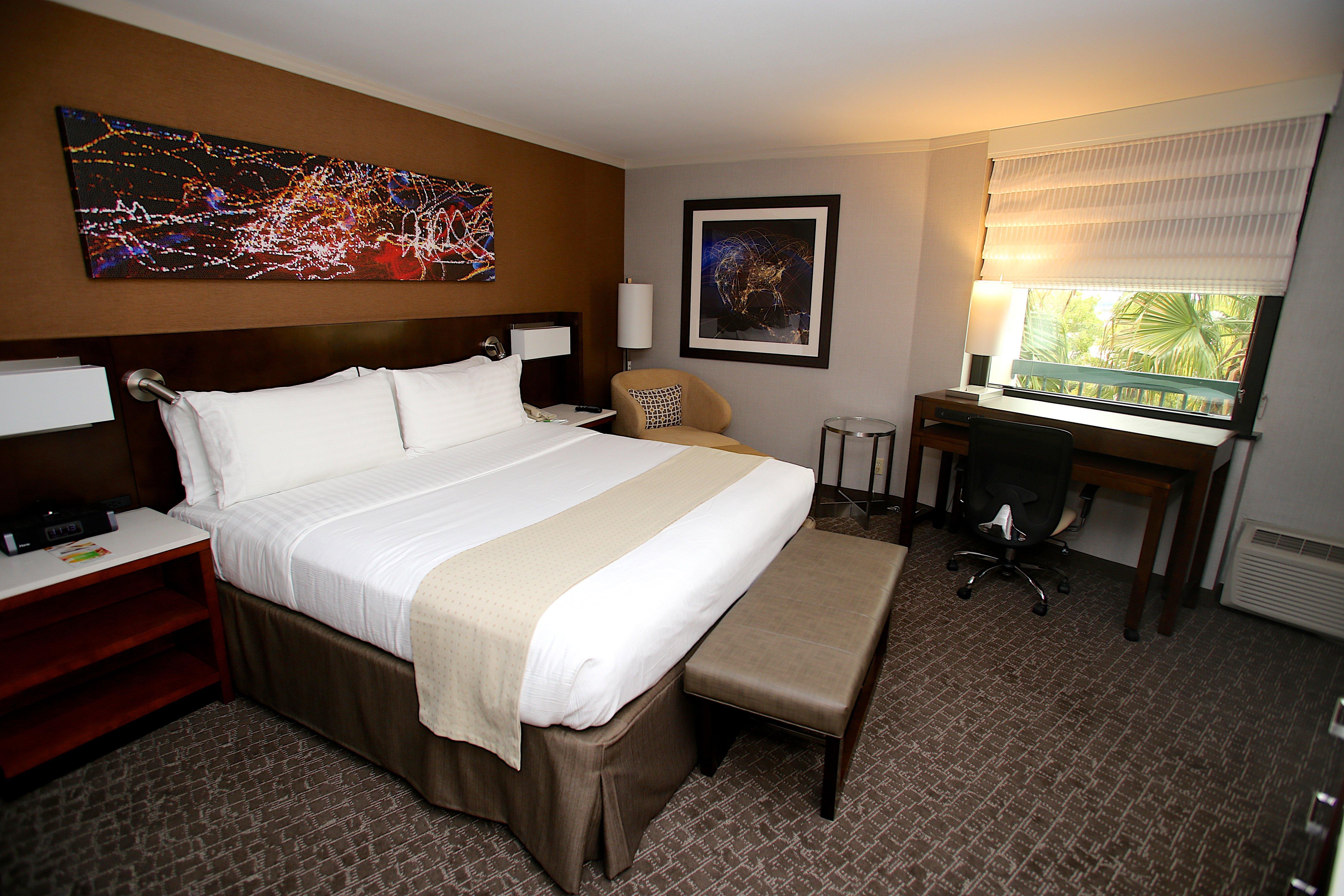 Holiday Inn Long Beach - Airport By Ihg Екстер'єр фото
