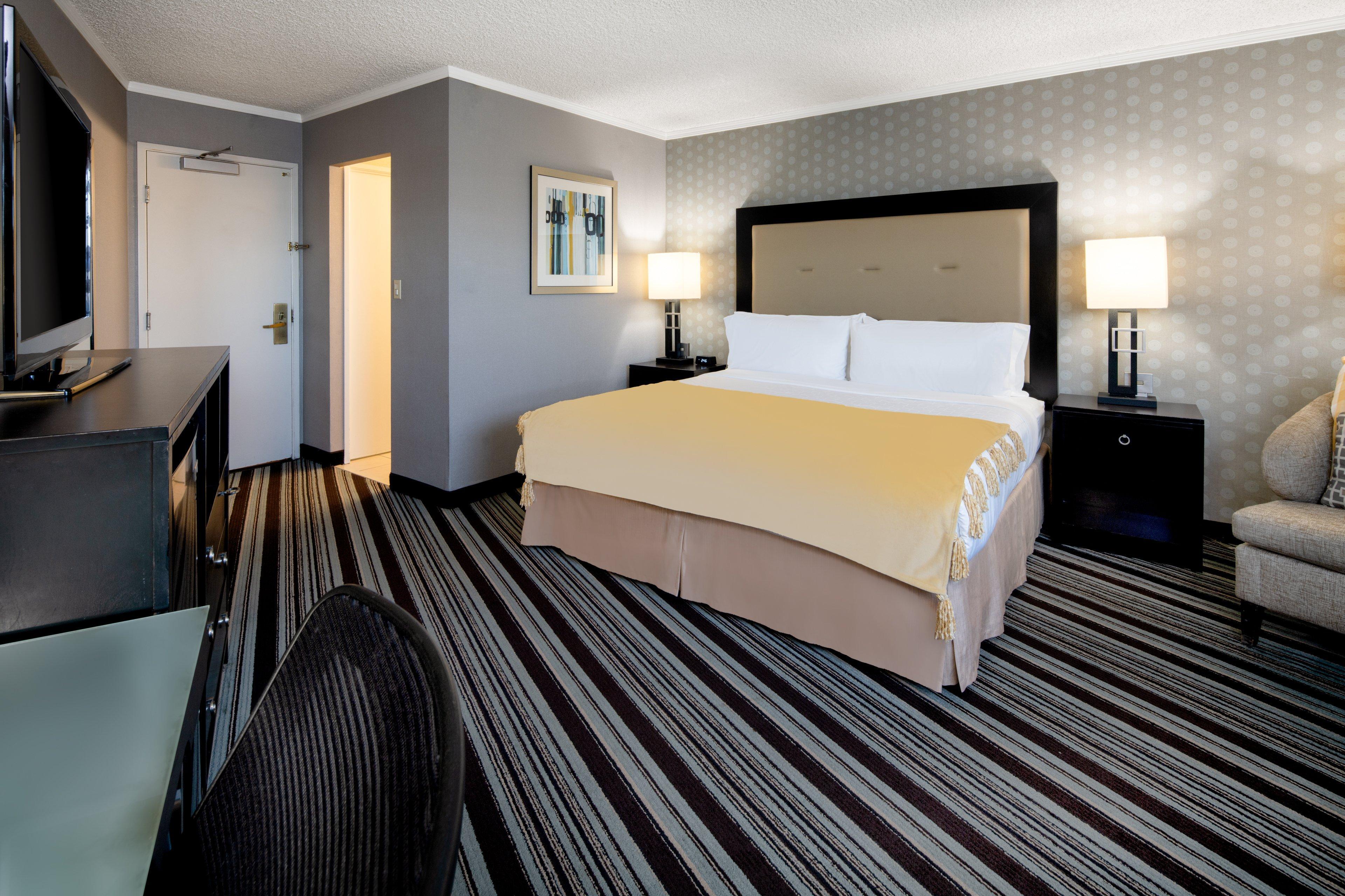 Holiday Inn Long Beach - Airport By Ihg Екстер'єр фото
